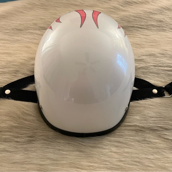 Accessories New White W Pink Flame Polo Novelty Motorcycle Helmet